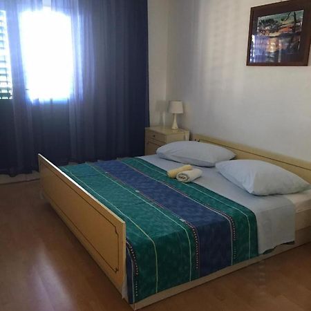 מאקרסקה Apartman Covic מראה חיצוני תמונה