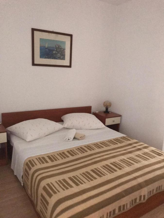 מאקרסקה Apartman Covic מראה חיצוני תמונה